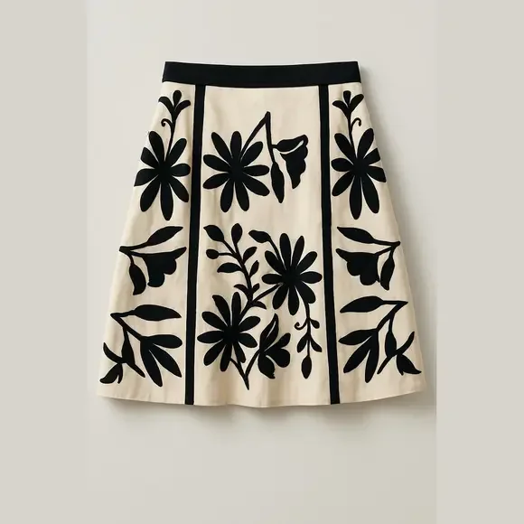 Tory Burch White and Black Embellished A-Line Skirt - Picture 3 of 3